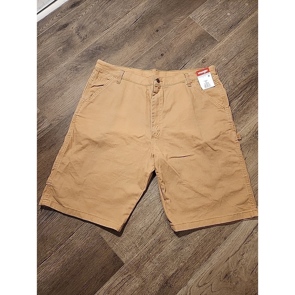 NWT Wrangler Carpenter Shorts Mens Size 40 X 11 Tan Relaxed Fit Canvas Pockets